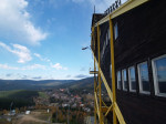 [Obrázek: Bungee jumping z televizní věžě v Harrachově (4)