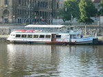 [Obrázek: Dvouhodinová plavba výletní lodí po historickém centru Prahy s bohatým rautem (18)