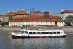 [Obrázek: Dvouhodinová plavba výletní lodí po historickém centru Prahy s bohatým rautem (2)