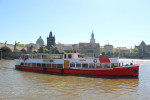 [Obrázek: Dvouhodinová plavba výletní lodí po historickém centru Prahy s bohatým rautem (3)