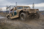 [Obrázek: Jízda Humvee v Hummer centru (6)