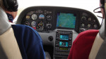 [Obrázek: Pilotem na zkoušku moderního letadla Cirrus SR20 (4)