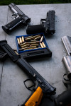 [Obrázek: Střelba na střelnici - 90 nábojů z 10 zbraní (13)
