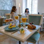 [Obrázek: Boutique hotel Soukeníkův dům - snídaně při svíčkách (17)