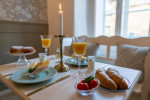 [Obrázek: Boutique hotel Soukeníkův dům - snídaně při svíčkách (18)