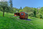[Obrázek: Císařský medový glamping na úpatí Krušných hor (2)