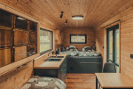 [Obrázek: Císařský medový glamping na úpatí Krušných hor - interiér (7)