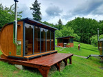 [Obrázek: Císařský medový glamping na úpatí Krušných hor - panoramatická finská sauna (4)