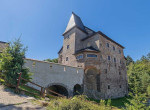 [Obrázek: Fantastická dovolená plná historie u středověkého hradu Vildštejn s polopenzí, exkurzí a posezením na vinici pro dva]