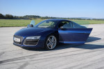 [Obrázek: Jízda v Audi R8 4.2 V8 v Praze (6)