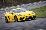 [Obrázek: Jízda v Porsche GT4 Cayman na velkém závodním okruhu Autodromu Most (5)