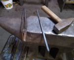 [Obrázek: Kovářský kurz - kování hřebíku (9)