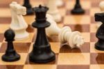 [Obrázek: Lekce základů šachů pro začátečníky až mírně pokročilé (2)