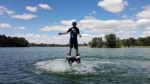 [Obrázek: Let na flyboardu (6)