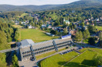 [Obrázek: Nabitý horský pobyt na 6 nocí v Hotelu Skicentrum Harrachov přímo pod skokanským můstkem pro 2 osoby (2)