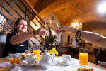 [Obrázek: Nedělní brunch v zámecké restauraci Chateau Ctěnice v Praze (2)