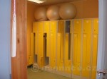 [Obrázek: Pilates Praha - šatna (5)