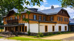 [Obrázek: Pohodový pobyt se snídaní v hotelu Rejvíz 1 - exteriér (3)