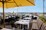 [Obrázek: Prémiová snídaně na střešní terase Pytloun Sky Bar & Restaurant Prague na Václavském náměstí (14)