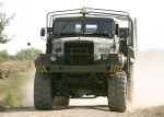 [Obrázek: Řízení vojenského nákladního auta Tatra 815 (7)