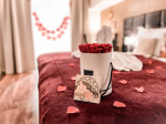 [Obrázek: Romantický pobyt s degustační večeří v luxusním Alfons Boutique Hotel**** v Praze pro dva (3)