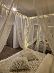 [Obrázek: Romantický pobyt v luxusním bungalovu se saunou i vířivkou na pokoji v Penzionu Solid Spa**** (11)