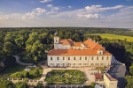 [Obrázek: Romantika v Zámeckém hotelu Maxmilian Lifestyle Resort**** s polopenzí, wellness a unikátním labyrintáriem (3)