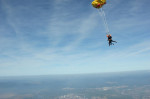 [Obrázek: Tandemový seskok z výšky 6 000 metrů (20)