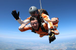 [Obrázek: Tandemový seskok z výšky 6 000 metrů Prostějov (1)