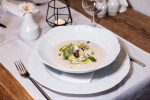 [Obrázek: Úžasné 4chodové zážitkové menu v unikátním soukromém iglú v restauraci Rendlík (6)