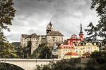 [Obrázek: Vyhlídkový let vrtulníkem po známých památkách po celé ČR - hrad Loket (9)