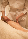 [Obrázek: Wellness relaxace v Golden Spa Studiu v Liberci s masáží a lahví sektu pro 2 osoby (6)