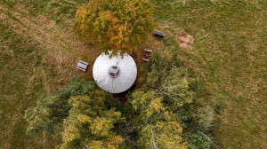 [Obrázek: Glamping - Jurta Andělka (1)