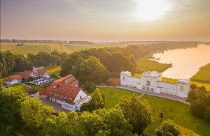 [Obrázek: Hraniční zámeček - luxusní pobyt s neomezeným wellness a snídaní (1)