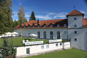 [Obrázek: Park hotel Šumava (1)