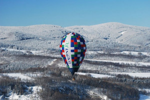 [Obrázek: Zimní expediční let balónem přes Beskydy (1)